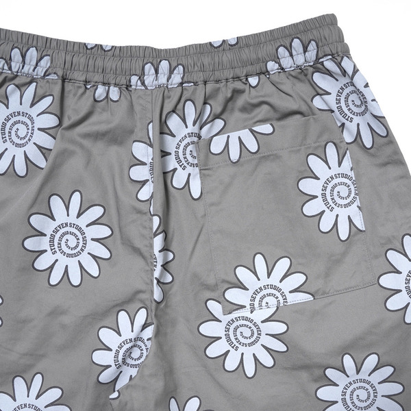 Seven Flower Printed Shorts 詳細画像 Grey 2