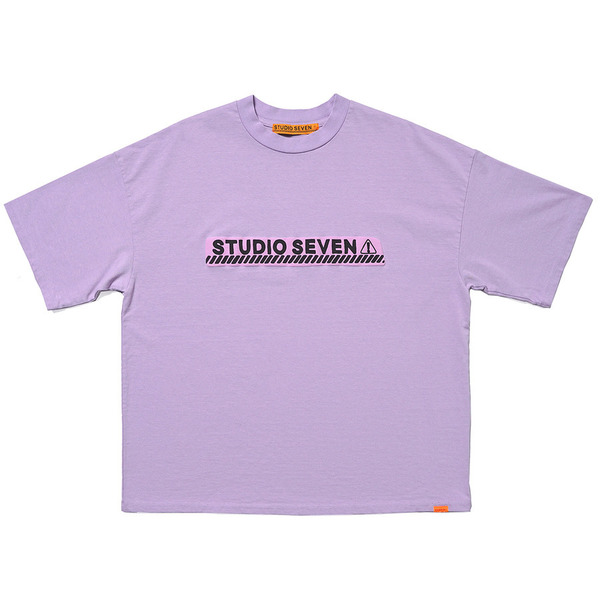 Caution Logo Puff-Printed Big Tee | STUDIO SEVEN (スタジオ セブン)