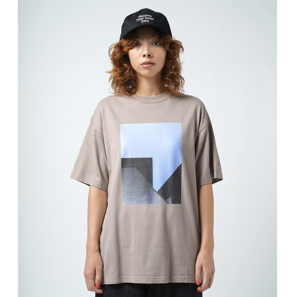 Abstract Graphic Printed SS Tee 詳細画像 Pink 11