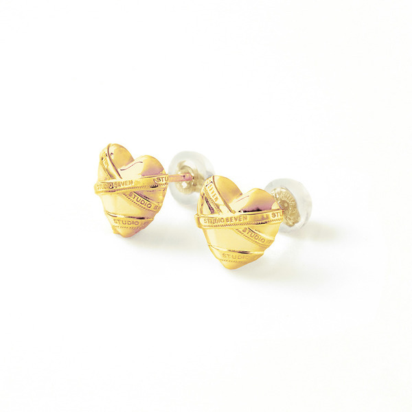 Caution Heart Earrings GLD 詳細画像 Gold 1