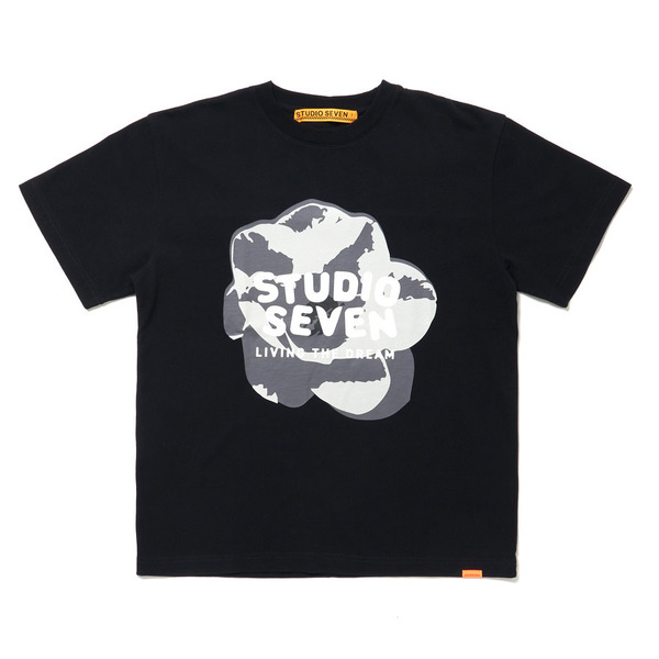 Big Flower Print T-shirt 詳細画像 Black 1