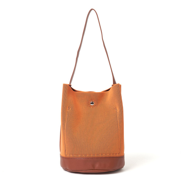 Knit Bucket Bag 詳細画像 Orange 2