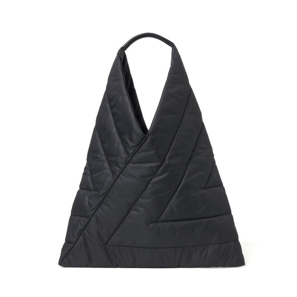 Quilting Triangle Bag 詳細画像 Black 6