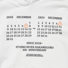 6th Anniversary Hoodie 詳細画像