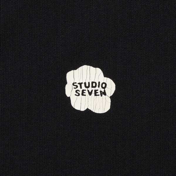 Cotton Crew Neck Cardigan 詳細画像 Black 3