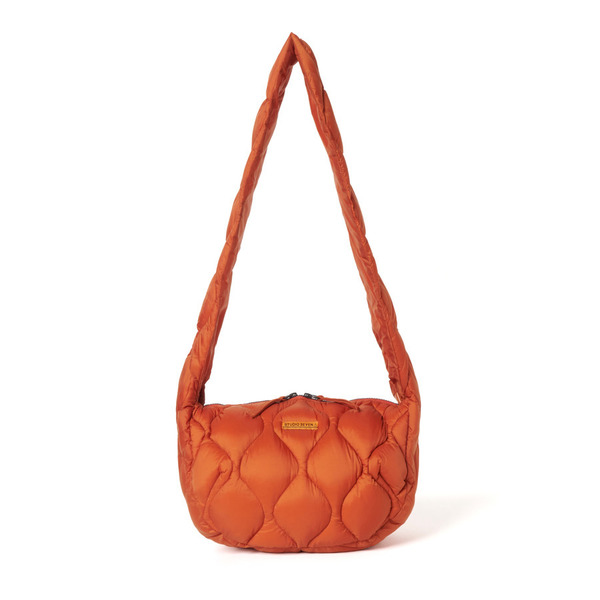 TAION x STUDIO SEVEN BANANA SHOULDER DOWN BAG-M 詳細画像 O.White 2