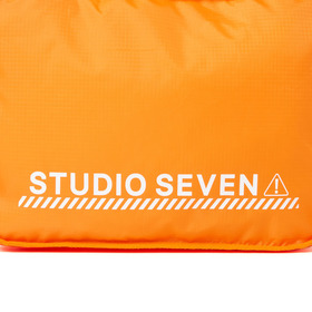 NEON LOGO Travel Pouch Set 詳細画像