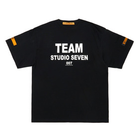 TEAM STUDIO SEVEN TEE 詳細画像