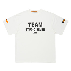 TEAM STUDIO SEVEN TEE
